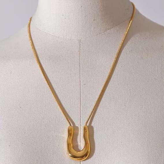 MADELYN NECKLACE - JEWELLITA