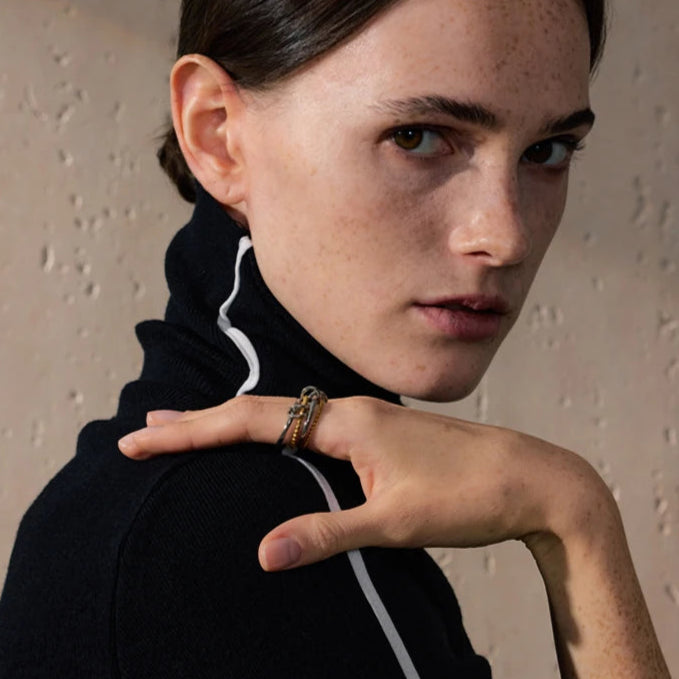 VELVET RING - JEWELLITA