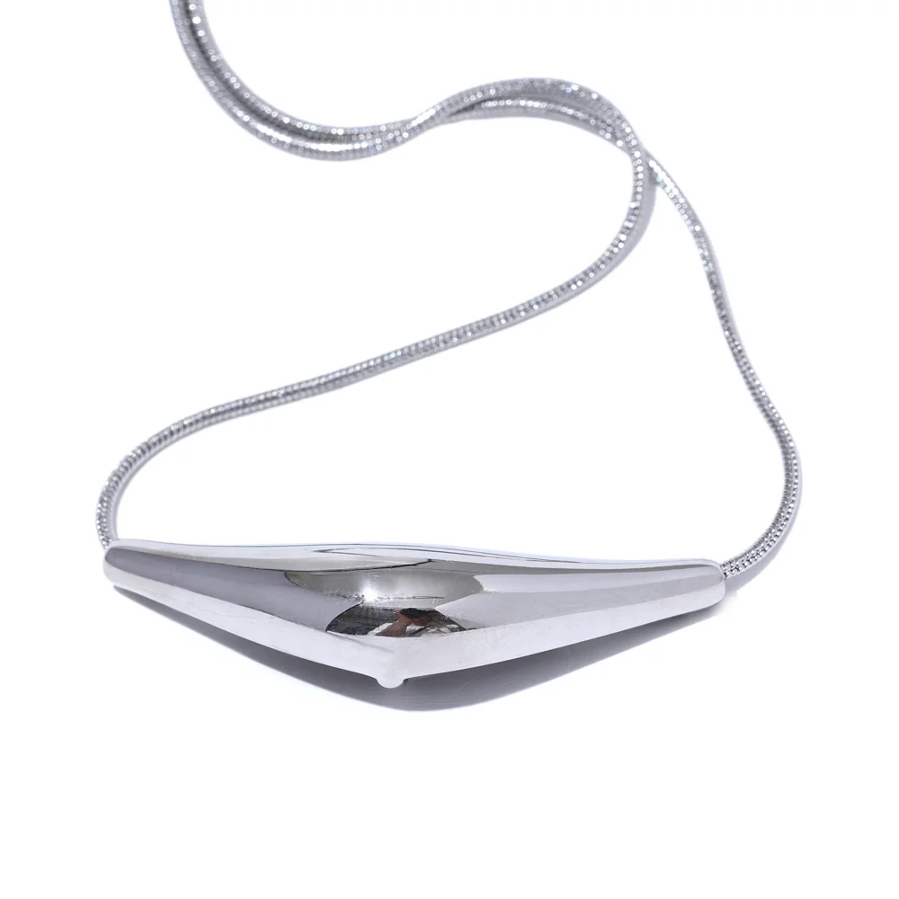 ROGENA NECKLACE - JEWELLITA