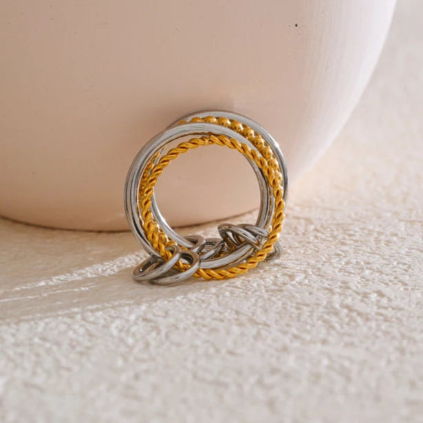 VELVET RING - JEWELLITA