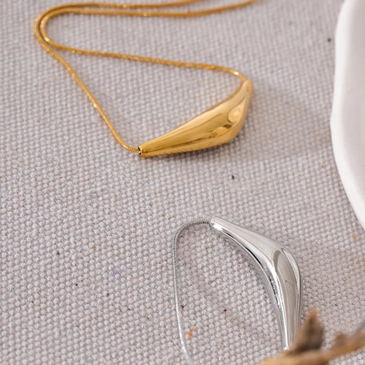 ROGENA NECKLACE - JEWELLITA